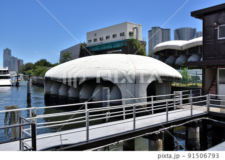 浜離宮排水機場と汐留川水門 91506793