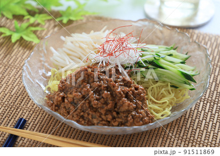 ジャージャー麺 91511869