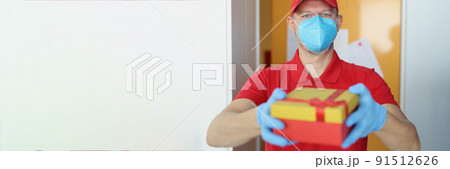Person worker prevent virus spread 91512626