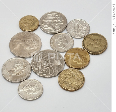 コイン 現金 通貨 91522021