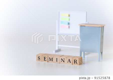 SEMINAR・ミニチュアの教卓とホワイトボード 91525878