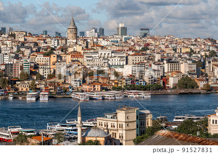 ISTANBUL, TURKEY - OCTOBER 12 ,2021 ISTANBUL, TURKEY - OCTOBER 12 ,2021 91527831