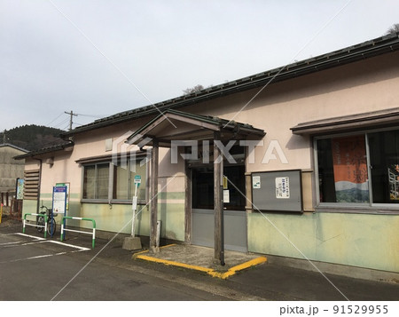 JR大糸線・根知駅 駅舎 JR大糸線・根知駅 駅舎 91529955