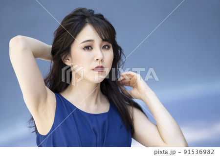 若い女性 ビューティーイメージ ポートレート 若い女性 ビューティーイメージ ポートレート 91536982