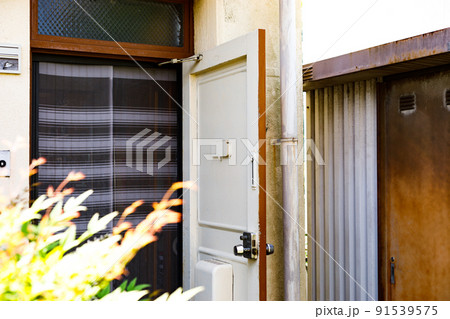 埼玉県所沢市こぶし町　昭和レトロな　こぶし団地 91539575