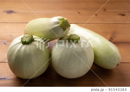 ズッキーニ ズッキーニ 91543163