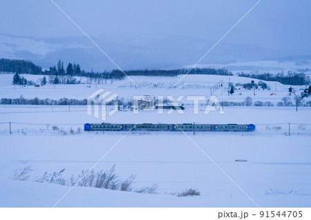宗谷本線キハ261系気動車「宗谷」「サロベツ」 91544705