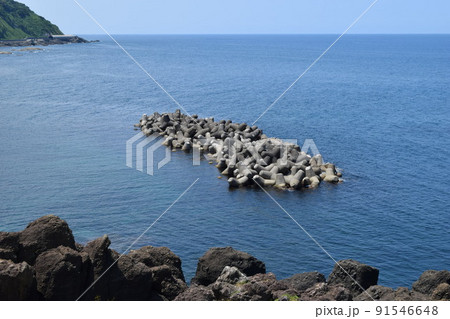 海岸の波消しブロック 海岸の波消しブロック 91546648