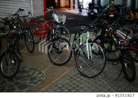 マナーの悪い　駐輪 91551927