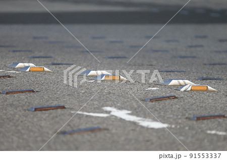 チャッターバー  (道路鋲)　イメージ 91553337