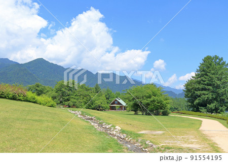 夏の安曇野ちひろ公園 91554195