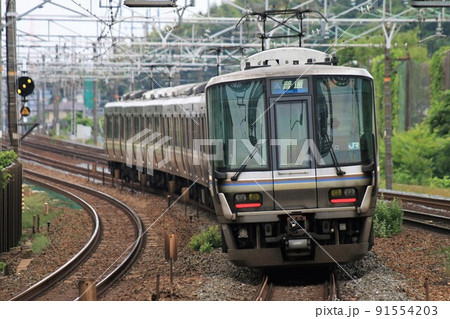 【JR西日本】 JR京都線島本駅 223系 91554203