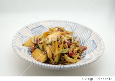 (Tum Ma Muang) Spicy mango salad with crab ,THAI food 91554618