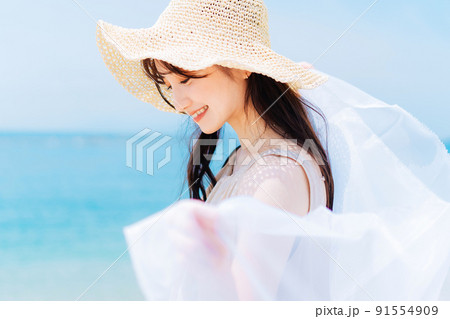 夏の女性ポートレート 夏の女性ポートレート 91554909