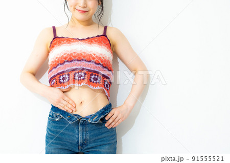 夏の女性　 91555521