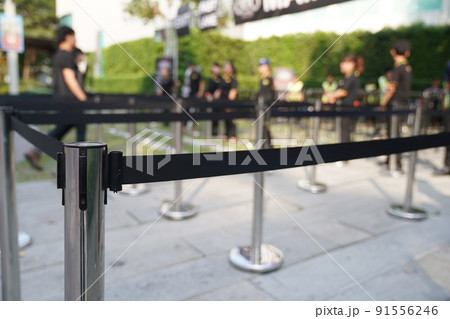 Focus barricade, stainless pole and black tape. Focus barricade, stainless pole and black tape. 91556246