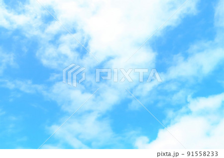 青空と白い雲 91558233