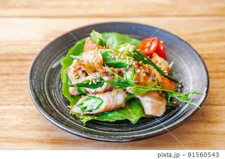 オクラの豚肉巻き オクラの豚肉巻き 91560543