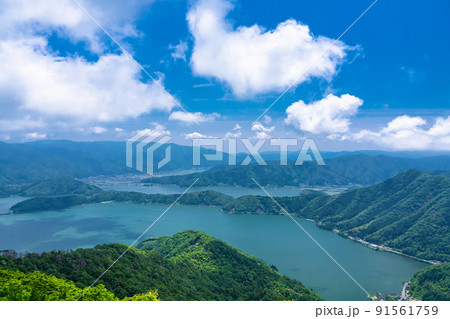 《福井県》レインボーライン山頂公園・初夏の三方五湖 《福井県》レインボーライン山頂公園・初夏の三方五湖 91561759