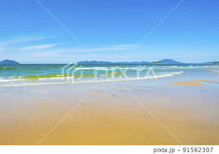 鳴き砂で有名 綺麗な姉子の浜 91562307