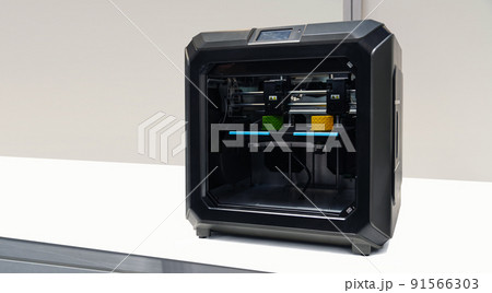 A 3d printer in the laboratory A 3d printer in the laboratory 91566303
