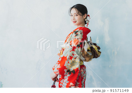 赤い振袖 赤い振袖 91571149