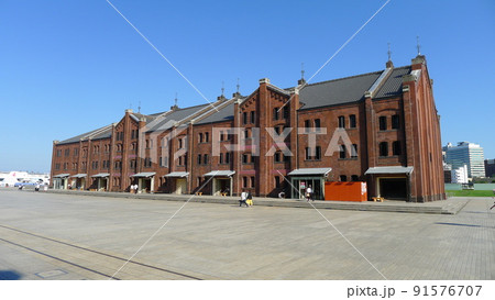 横浜赤レンガ倉庫　 91576707