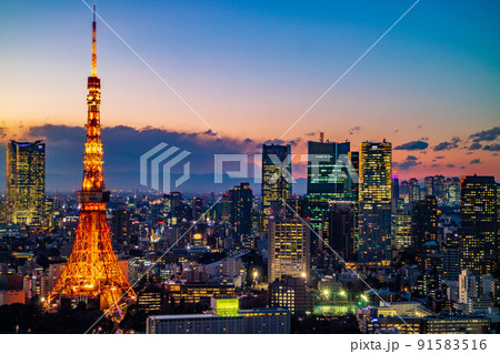 大都会東京のシンボル 東京タワー 夕景・夜景 大都会東京のシンボル 東京タワー 夕景・夜景 91583516