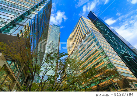 東京　港区赤坂の都市風景　東京ミッドタウン 91587394