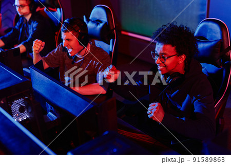 Gaming Team Victory 91589863