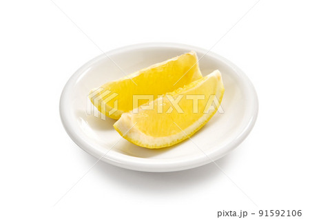 レモンの櫛切りカット写真 91592106