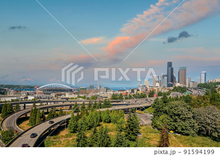 Seattle city downtown skyline cityscape of Washington state in USA Seattle city downtown skyline cityscape of Washington state in USA 91594199