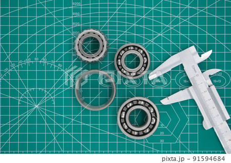 Tapered roller bearings or ball bearings and caliper Tapered roller bearings or ball bearings and caliper 91594684