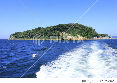 船から猿島を見た風景 91595262