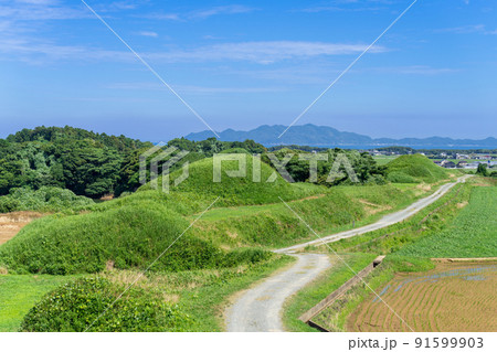 《福岡県》新原・奴山古墳群　福津市 91599903