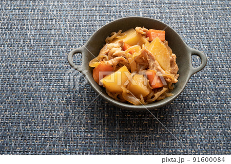 手作り肉じゃが(豚肉) 手作り肉じゃが(豚肉) 91600084