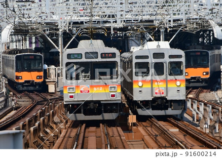 東武50050型、東急9000系、8500系大井町線　4並び　二子新地 91600214