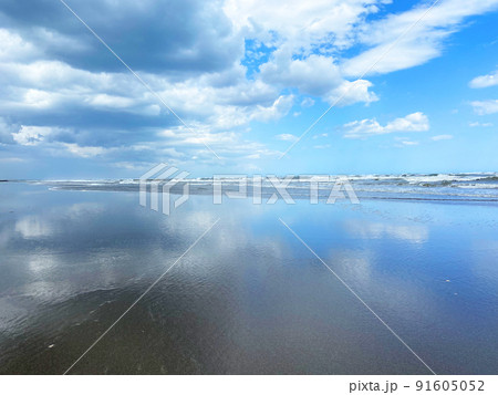 日本のウユニ塩湖 九十九里浜 91605052