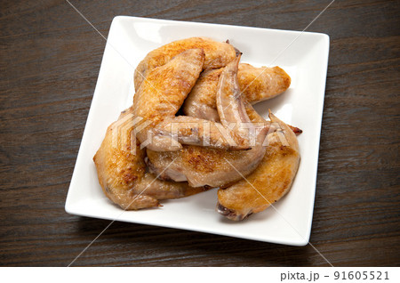 鶏の手羽先料理 91605521