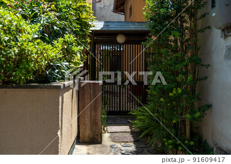 京都のうなぎの寝所　通路 91609417