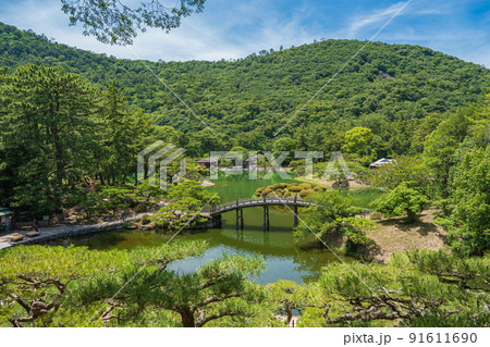 【高松市】栗林公園　飛来峰からの眺望 91611690