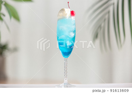 青いクリームソーダ 青いクリームソーダ 91613609