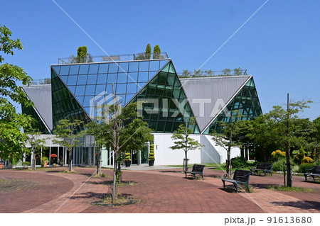 フラワーパーク江南のクリスタルタワーの外観 91613680