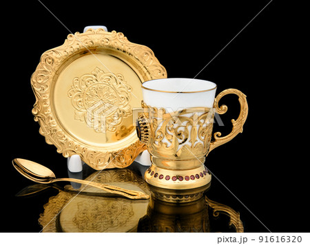 Antique Brass Luxury gold Tea party kit set - Stock Photo [91616319] -  PIXTA