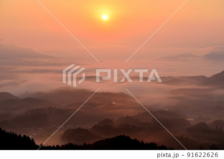 蒜山高原の雲海 蒜山高原の雲海 91622626