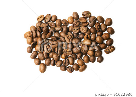 Coffee beans isolated on white background 91622936