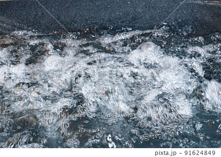 ジェットバスの水面 91624849