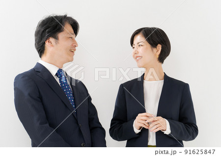 ビジネスパーソン　ポートレート 91625847