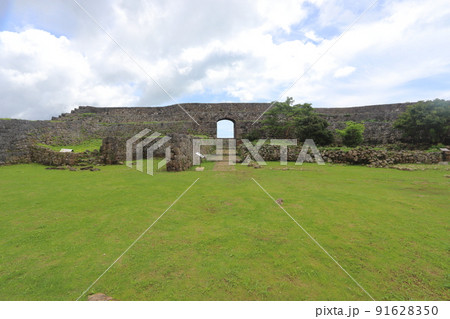 中城城の一の郭(沖縄県 北中城村) 中城城の一の郭(沖縄県 北中城村) 91628350