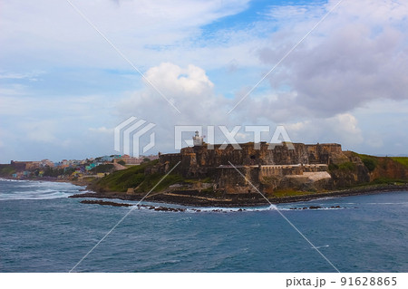 The wall of fort San Cristobal in San Juan, Puerto Rico 91628865